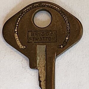 Original Antique/Vintage Brass Auto/Automobile Key ? Brigg's Stratton